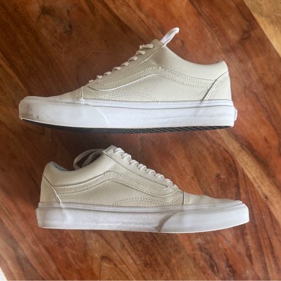 Vans Off The Wall Off White Leather Lace-Up Side-Zip Unisex Sneakers 7.5 M 9.0 W - Picture 2 of 12